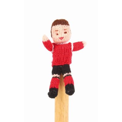 Gestrickte Fingerpuppe "Fußballspieler"