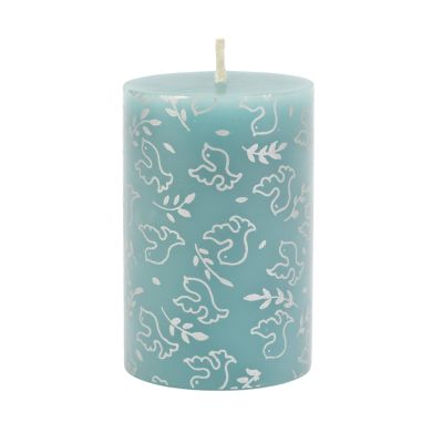 Stumpenkerze in Türkis mit Friedenstaube