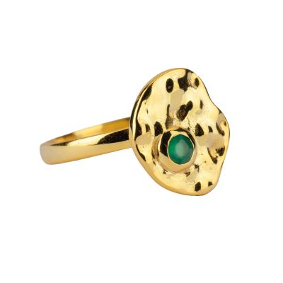 Gehämmerter Ring mit grünem Onyx // Gold-Grün